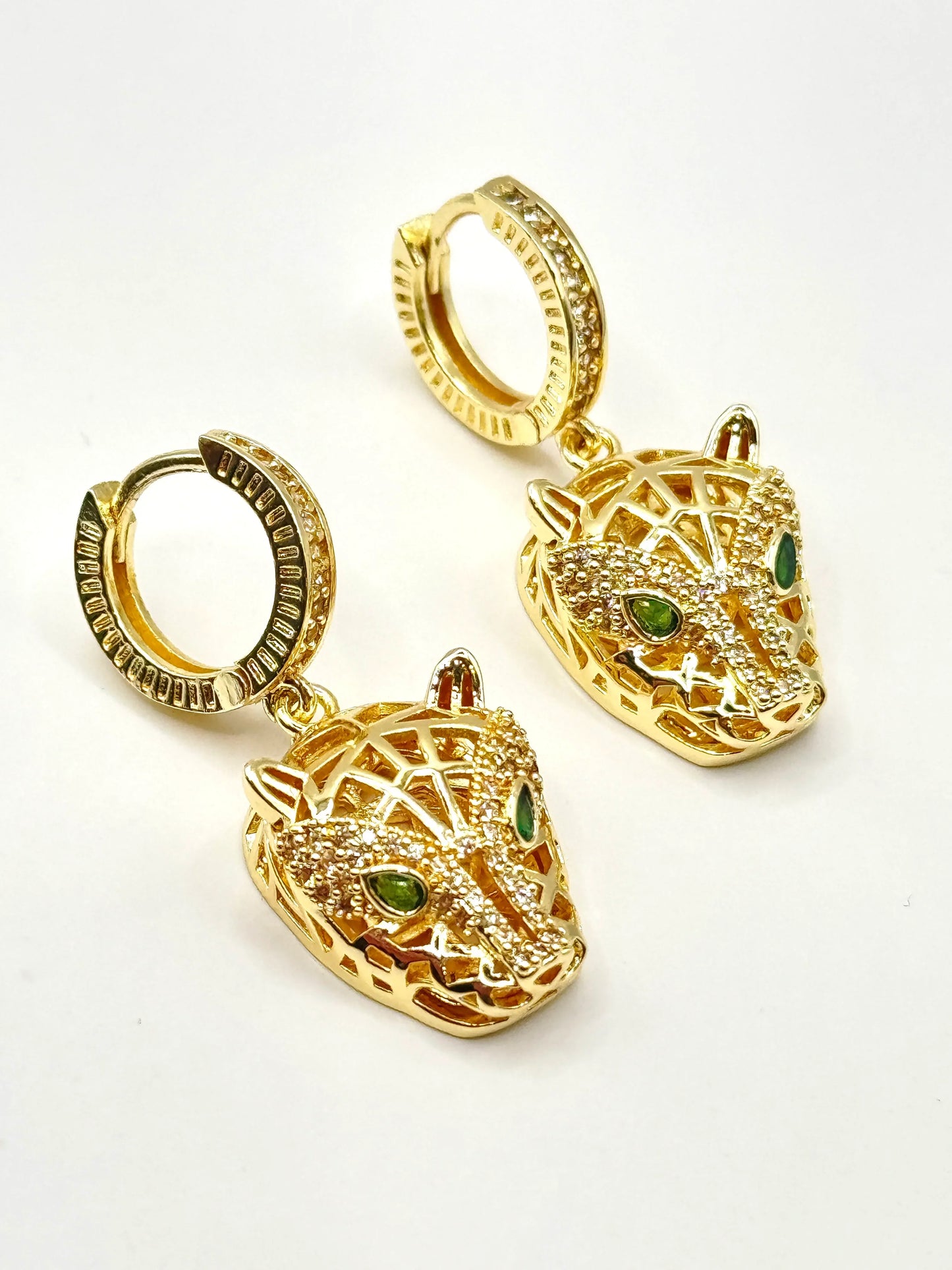 Cercei Pantera din inox placati cu aur 18k