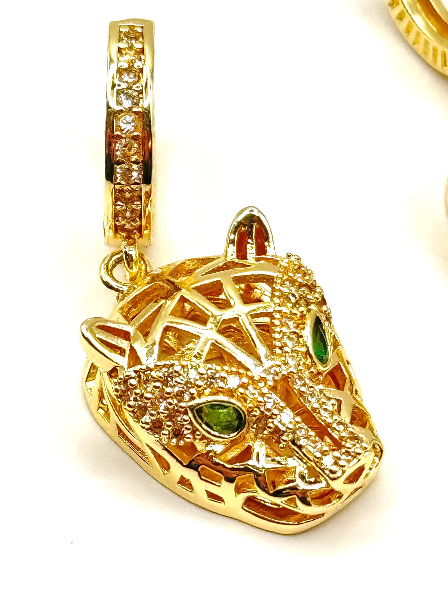 Cercei Pantera din inox placati cu aur 18k - Blingz